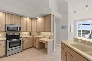 2822 SW 40th St, Cape Coral, FL 33914 - Photo 12