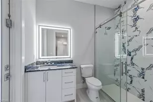 239 20th Ave NE, Naples, FL 34120 - Photo 24