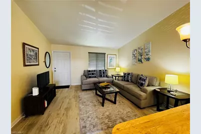 4903 Vincennes St #212, Cape Coral, FL 33904 - Photo 4