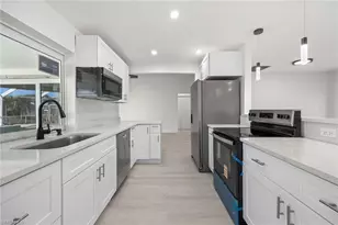 1124 SE 31st St, Cape Coral, FL 33904 - Photo 12