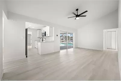 1124 SE 31st St, Cape Coral, FL 33904 - Photo 16