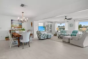 4528 SE 1st Pl, Cape Coral, FL 33904 - Photo 8