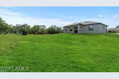 5306 Lee St, Lehigh Acres, FL 33971 - Photo 10