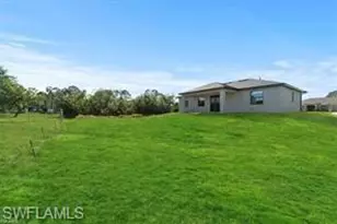 5306 Lee St, Lehigh Acres, FL 33971 - Photo 10