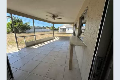 214 SE 7th St, Cape Coral, FL 33990 - Photo 8