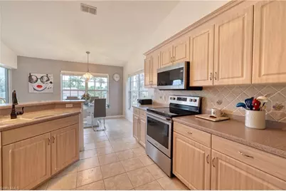 14561 Glen Cove Dr #904, Fort Myers, FL 33919 - Photo 12