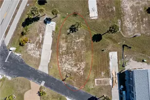 13621 Sora Dr, Fort Myers, FL 33908 - Photo 4