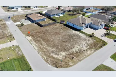 1117 NE 7th Pl, Cape Coral, FL 33909 - Photo 1