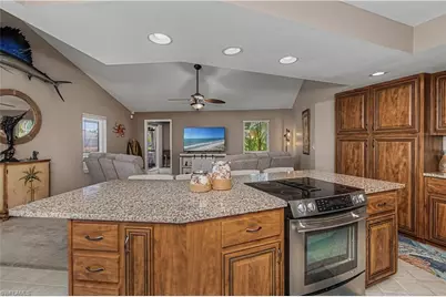 4521 SW 2nd Ave, Cape Coral, FL 33914 - Photo 20