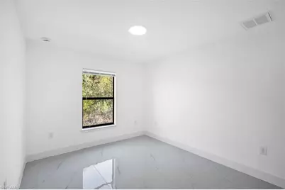 2618 Queen Dr, Lehigh Acres, FL 33971 - Photo 14