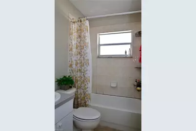 1809/1811 SW Santa Barbara Pl, Cape Coral, FL 33991 - Photo 36