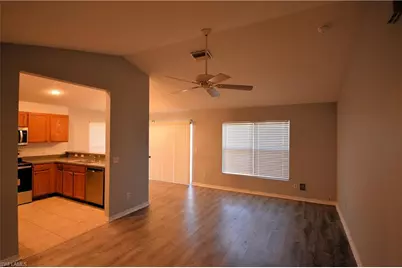 977-979 Graystone Ave, Lehigh Acres, FL 33974 - Photo 8