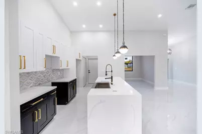 3313 36th St SW, Lehigh Acres, FL 33976 - Photo 6