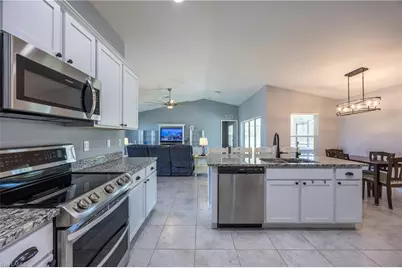 2926 NW 25th St, Cape Coral, FL 33993 - Photo 20