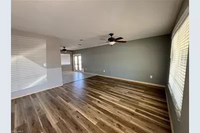 4040 S Edgewater Cir, Labelle, FL 33935 - Photo 2