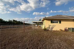 3951 2nd Ave SE, Naples, FL 34117 - Photo 4