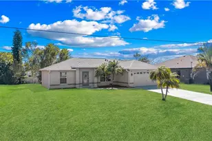 1810 SW 22nd St, Cape Coral, FL 33991 - Photo 2