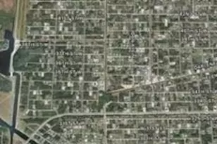 4601 Laura Ave N, Lehigh Acres, FL 33971 - Photo 4