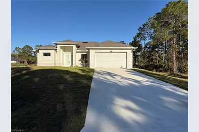 818 State Ave, Lehigh Acres, FL 33972 - Photo 2