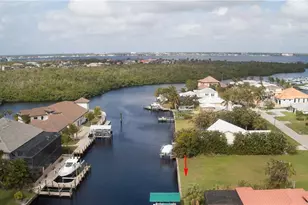 126 Montrose Dr, Fort Myers, FL 33919 - Photo 14