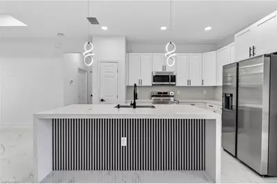 417 Mercedes Ct, Lehigh Acres, FL 33972 - Photo 10