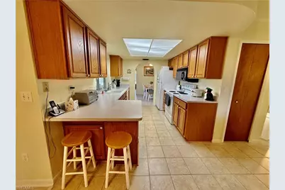 19993 Lake Vista Cir N, Lehigh Acres, FL 33936 - Photo 18
