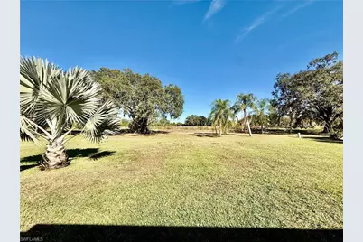 19993 Lake Vista Cir N, Lehigh Acres, FL 33936 - Photo 34