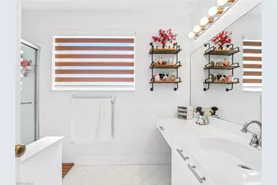 15111 NW 8th St, Pembroke Pines, FL 33028 - Photo 32