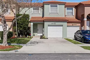 15111 NW 8th St, Pembroke Pines, FL 33028 - Photo 4