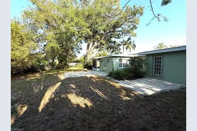 1354 Stadler Dr, Fort Myers, FL 33901 - Photo 6