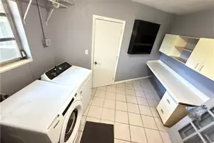 1354 Stadler Dr, Fort Myers, FL 33901 - Photo 22