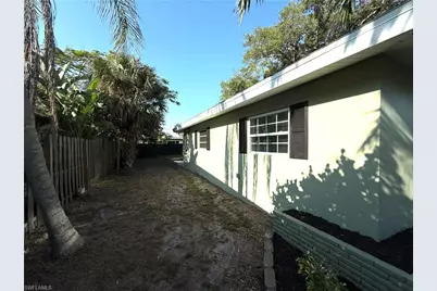 1354 Stadler Dr, Fort Myers, FL 33901 - Photo 4