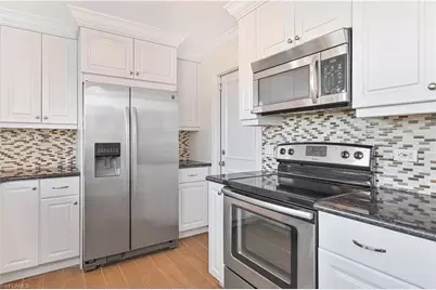 711 Monterey Ave, Cape Coral, FL 33904 - Photo 16