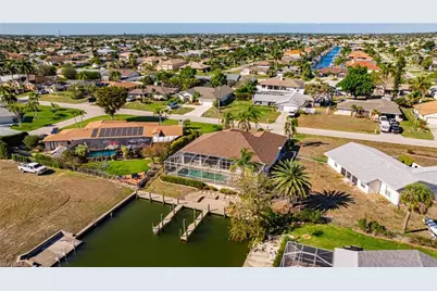 828 SW 52nd St, Cape Coral, FL 33914 - Photo 30