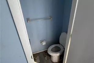 4520 SW 8th Pl, Cape Coral, FL 33914 - Photo 14