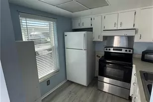 4520 SW 8th Pl, Cape Coral, FL 33914 - Photo 16