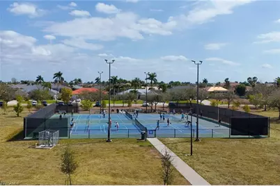 1813 SW 50th Ter, Cape Coral, FL 33914 - Photo 34