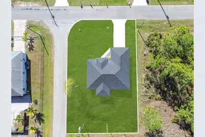 2700 42nd St W, Lehigh Acres, FL 33971 - Photo 6