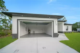 2700 42nd St W, Lehigh Acres, FL 33971 - Photo 12