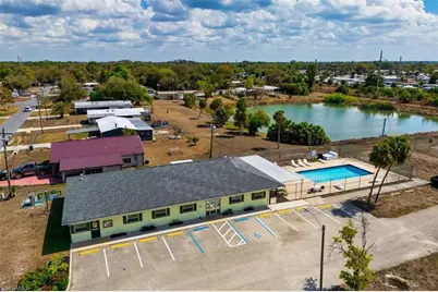 7638 Peyraud Dr, North Fort Myers, FL 33917 - Photo 34