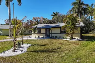 137 Dow Ln, North Fort Myers, FL 33917 - Photo 1