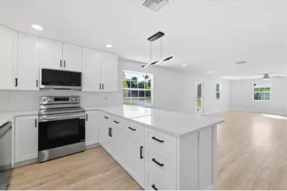 137 Dow Ln, North Fort Myers, FL 33917 - Photo 14