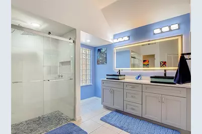 2020 Embarcadero Way, North Fort Myers, FL 33917 - Photo 20