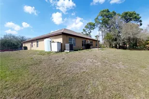506 Desoto Ave, Lehigh Acres, FL 33972 - Photo 6