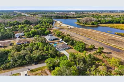 3319 40th St W, Lehigh Acres, FL 33971 - Photo 40