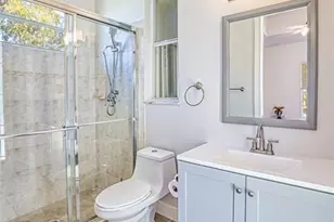 8460 Belle Meade Dr, Fort Myers, FL 33908 - Photo 28