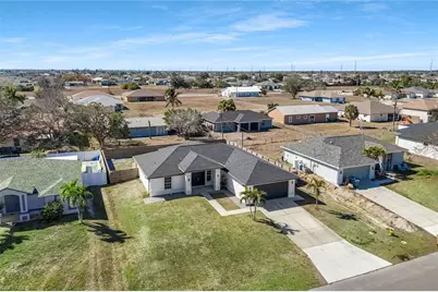 2200 NE 9th Ave, Cape Coral, FL 33909 - Photo 26