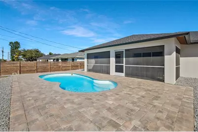 2200 NE 9th Ave, Cape Coral, FL 33909 - Photo 20