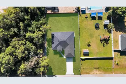 2913 14th St W, Lehigh Acres, FL 33971 - Photo 32