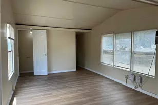 2207 Cantor Ln, North Fort Myers, FL 33917 - Photo 4